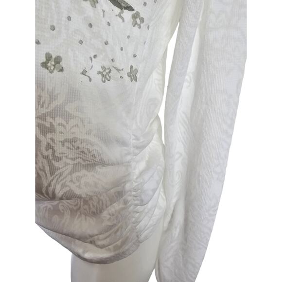 Cabi Lightweight Burnout Waffle Knit Ruched White/Gray/Gold Long Sleeve Top L - Picture 3 of 6